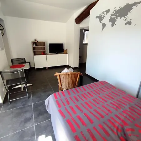 Daire R Homps (Aude)